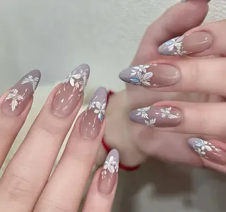 ネイル Pure&Rich Nailのネイルデザイン