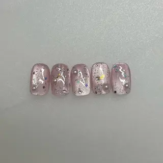 ネイル ANNE梅田ALLYS店所属・村上 カンナのネイルデザイン