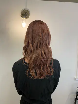 セミロング カラー 組藤 沙奈のヘアスタイル