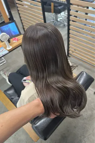 セミロング ひろし/髪質改善/ 縮毛矯正/上品✨のヘアスタイル