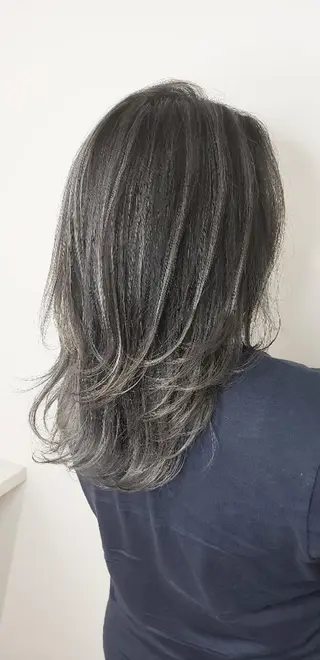 ミディアム カラー 【髪質改善美容師】t occa茨木篠原健太のヘアスタイル