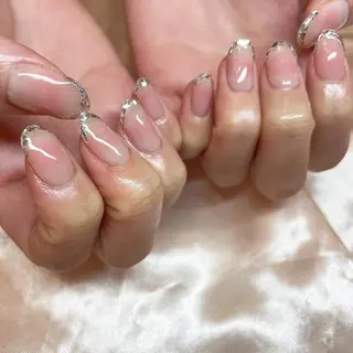 ネイル essence所属・pétit maakoのネイルデザイン