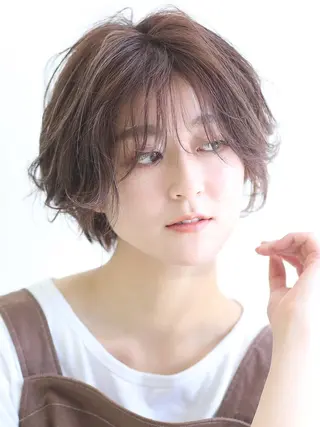 ショート パーマ 黒川 真実のヘアスタイル