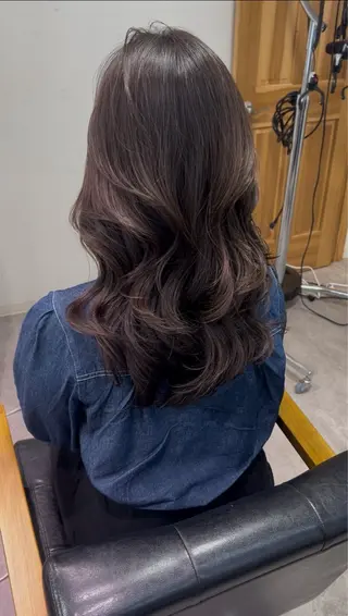 セミロング コテ巻き風パーマ SHONOのヘアスタイル