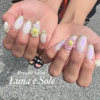 ネイル Luna e  Soleのネイルデザイン