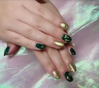 ネイル ガールネイルサロン所属・ガール　ネイルサロン 垣内　英里のネイルデザイン