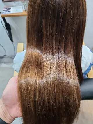 セミロング 501 HAIR studio所属・22時迄営業サロン⭐ YASUHIRO🌿の眉毛・アイブロウイメージ