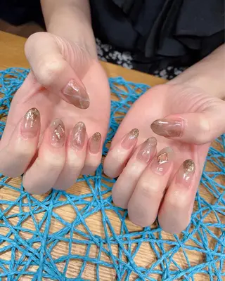 ネイル iiloo aromaworksのネイルデザイン