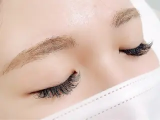 マツエク・マツパ YELLIO所属・YELLIO (エーリオ)のマツエク・マツパデザイン