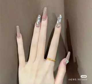 ネイル THE ONE栄店所属・Theone栄店 川原のネイルデザイン