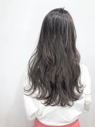 ロング カラー  渡部 妃月のヘアスタイル