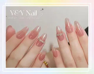ミディアム Y&Y Nail Salonのネイルデザイン