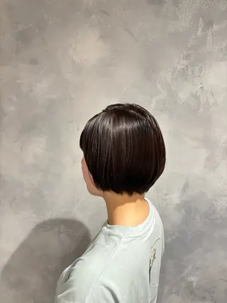 カラー 艶髪ストレート🧚 尾崎 晴香のヘアスタイル