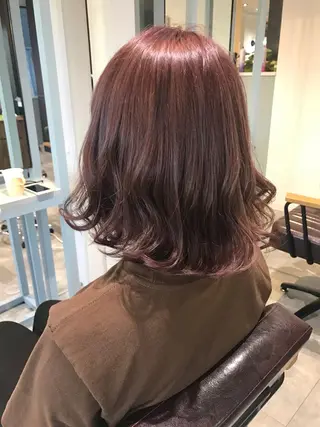 ミディアム カラー ヤマナカ エリカのヘアスタイル