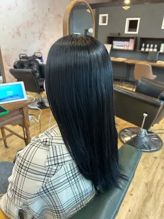 セミロング カラー 荻野 翔太朗のヘアスタイル