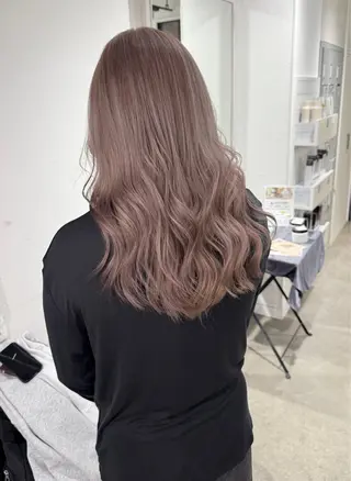 ロング カラー ハイトーン/レイヤー /艶カラー🎀のヘアスタイル