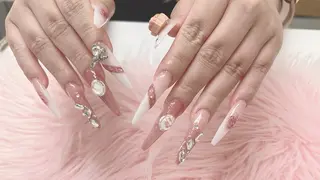 ネイル MIYA  nail&   eyelash所属・MIYA NAIL シシのネイルデザイン