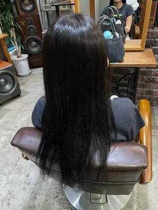 ロング カラー sunc所属・安野 碧のヘアスタイル
