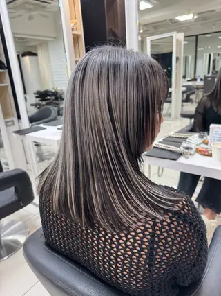 ミディアム カラー K kasumiのヘアスタイル