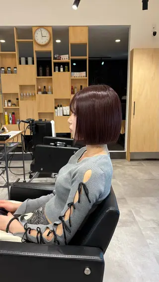 ミディアム 滑川 吏音のヘアスタイル