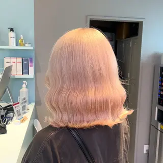 ショート カラー ブリーチカラー 🩵MIZUKIのヘアスタイル