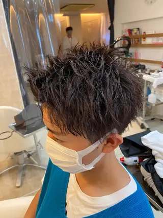 ショート メンズ 塩谷黎✨ブリーチ無W カラーメンズパーマ✨のヘアスタイル