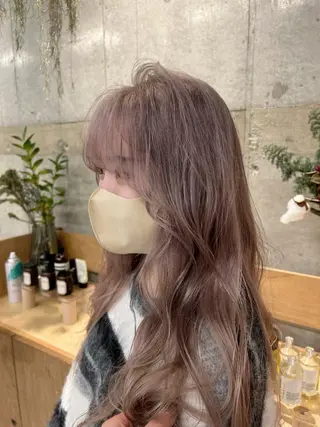 ロング カラー 柔らかいオリーブ🍃 カラーNatsumiのヘアスタイル