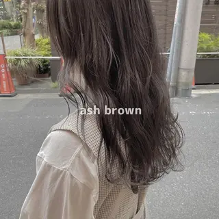 セミロング カラー CLUTCH天王寺 西藤遥河のヘアスタイル