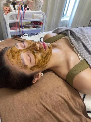 美容鍼灸サロン mahoroba院長のエステ・リラクイメージ