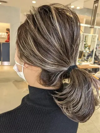 ミディアム カラー ヘアアレンジ nameless髪質 改善ブリーチ心斎橋のヘアスタイル