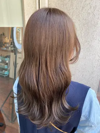 ロング カラー haru .のヘアスタイル