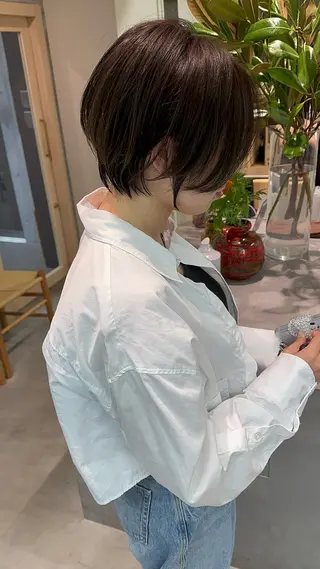 ショート カラー mee.urawa所属・似合わせショート×透 明感/やじまたかしのヘアスタイル