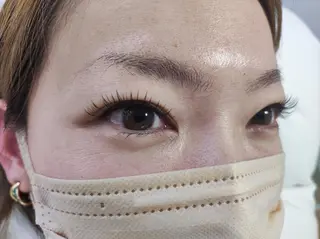 マツエク・マツパ まつげと眉のお店 Nerine【ネリネ】所属・まつげと眉のお店 Nerineのマツエク・マツパデザイン