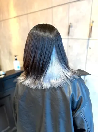 ミディアム カラー 🌈インナーカラー ‘ショウマ’🌈のヘアスタイル