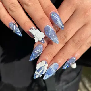 ミディアム ネイル ⛓Miyu ⛓のネイルデザイン