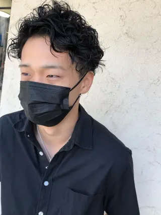 ショート パーマ メンズ 万都里 MATSURIのヘアスタイル