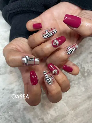 ネイル 🌞💜 KAORI 🌴のネイルデザイン