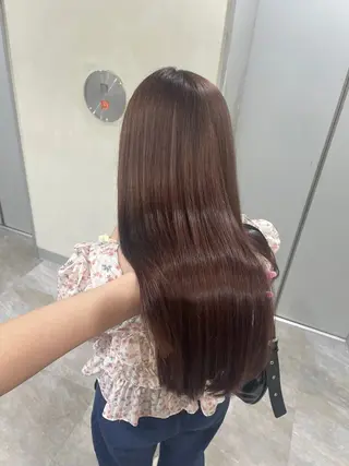 ロング 菜々🫧新宿 透明感ケアブリーチのヘアスタイル