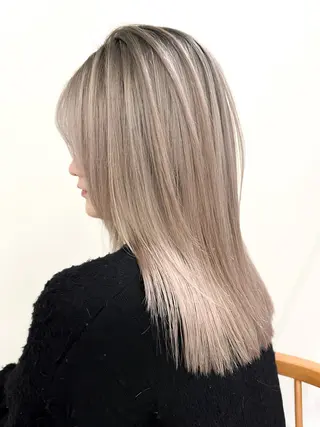 セミロング 小顔ボブ jilblanカホのヘアスタイル