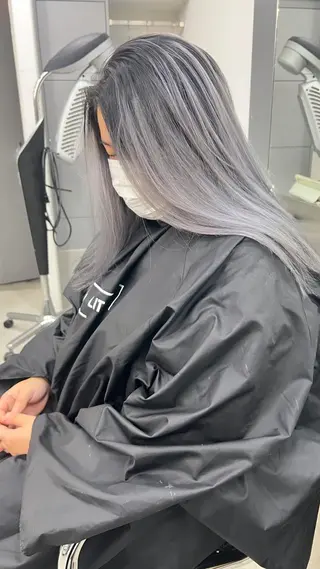 カラー LIT. hair salonのヘアスタイル