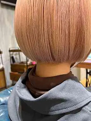 ミディアム カラー アティリー 西梅田のヘアスタイル