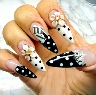 ネイル M.N_ nailのネイルデザイン