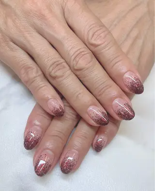 ネイル 渡邉 真衣のネイルデザイン