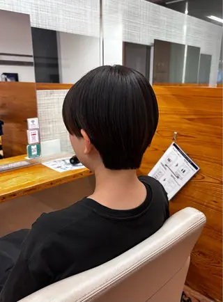 ショート 🌻須藤瑞希🌻 カット/艶カラーのマツエク・マツパデザイン