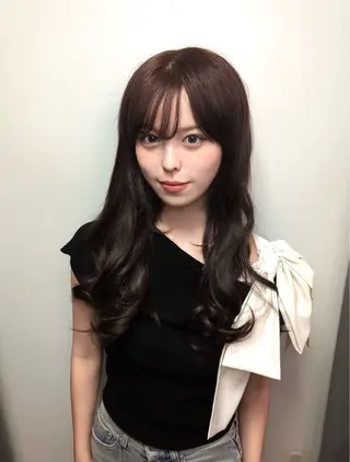 ロング 山浦 那奈のヘアスタイル