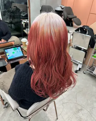ロング カラー nalu.所属・前山 七海のヘアスタイル