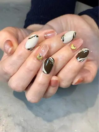 ネイル アトリエ・マリス所属・福与 美幸のネイルデザイン