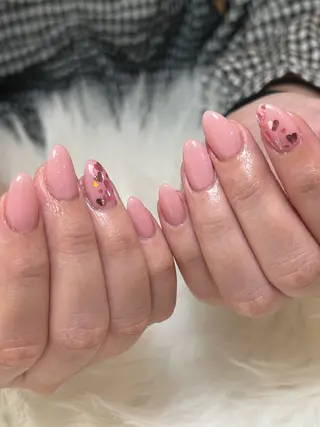 ネイル poli nailsのネイルデザイン