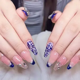 ネイル DIAMOND Nail🥇のネイルデザイン