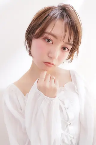 カラー 🌻大人ツヤかわいい ⭐️根本麻美のヘアスタイル